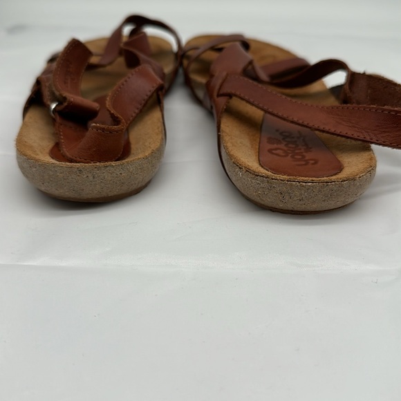 Yokono sandals 9 1/2 - Picture 3 of 3